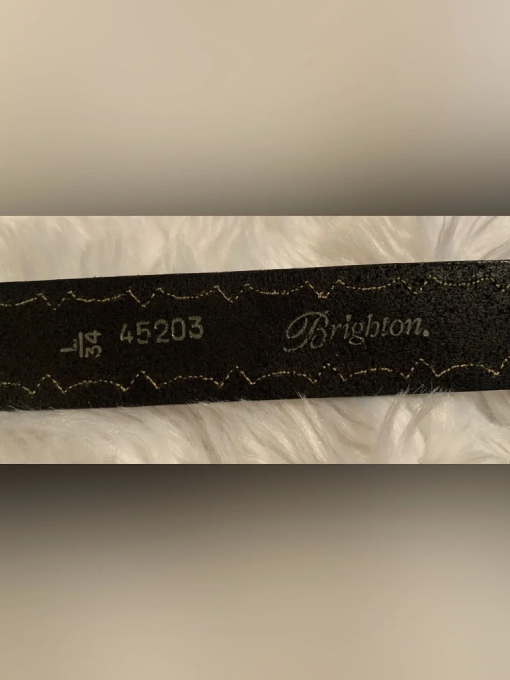 BRIGHTON ladies “Heart of Silver” Vintage belt size Large Gently Preloved